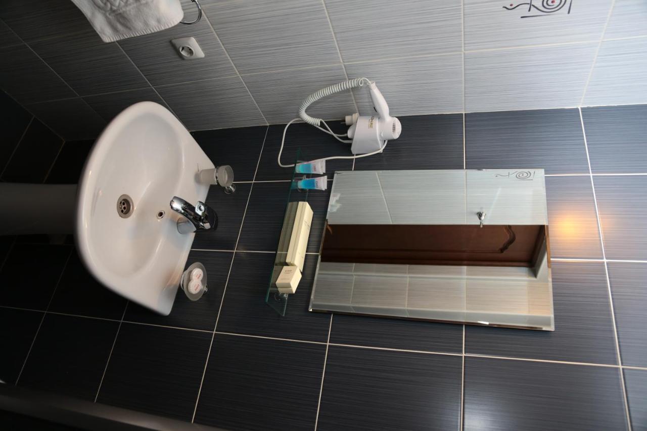 Salem On Samal Hotel Almaty Ngoại thất bức ảnh